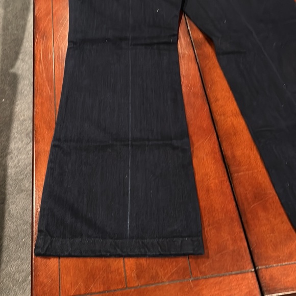 NWT Tommy Hilfiger Premium Denim Dark Blue Wash Boot Cut Jeans Size 14 Oct 2003 - Picture 8 of 16